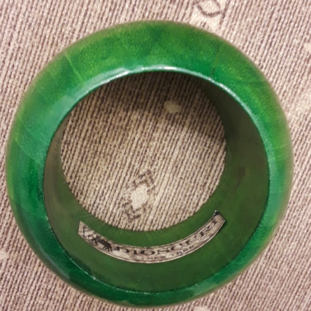 Beautiful Dioscuri New York Bracelet - Picture 5 of 5